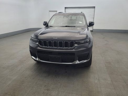 Used 2022 Jeep Grand Cherokee L Laredo w/ Luxury Tech Group I AWD/4WD image 15