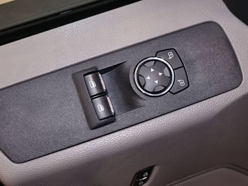 Certified 2022 Ford F550 2WD Regular Cab Super Duty image 14