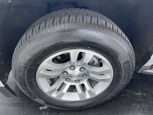 Used 2019 Chevrolet Tahoe LT image 22