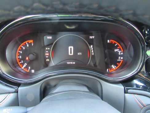 Used 2025 Dodge Durango GT AWD/4WD image 19