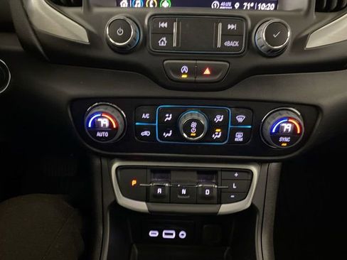 Used 2023 GMC Terrain SLT FWD image 42