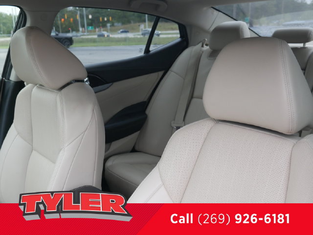 Used 2016 Nissan Maxima 3.5 SL w/ Interior Lighting Package FWD image 39