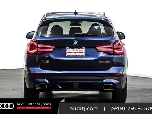 Used 2023 BMW X3 xDrive30i w/ Premium Package image 3