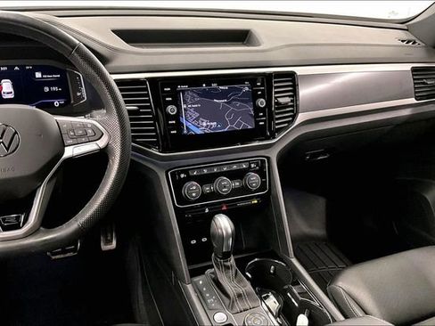 Used 2023 Volkswagen Atlas Cross Sport SEL R-Line AWD/4WD image 7