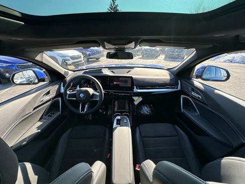 New 2026 BMW X2 xDrive28i w/ Technology Package image 3