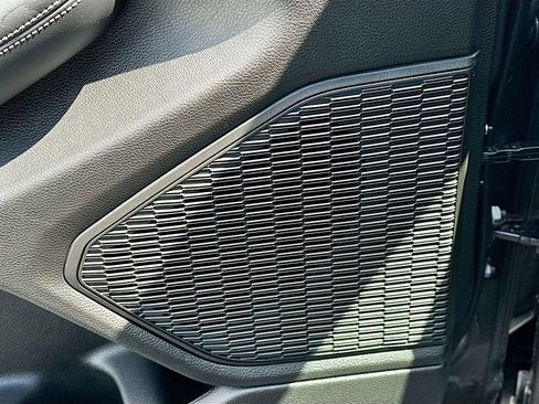 New 2025 Jeep Grand Cherokee L Limited w/ Luxury Tech Group II image 21