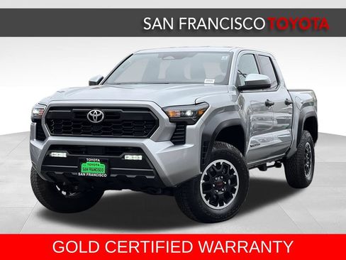 Certified 2025 Toyota Tacoma TRD Off-Road AWD/4WD image 1