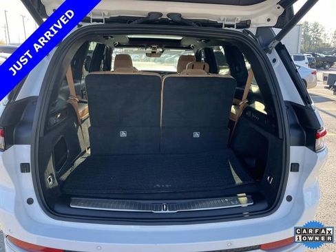 Certified 2024 Jeep Grand Cherokee L Summit w/ Luxury Tech Group V image 13