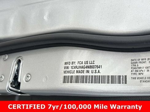 Used 2022 Jeep Grand Cherokee Laredo w/ Luxury Tech Group I image 31