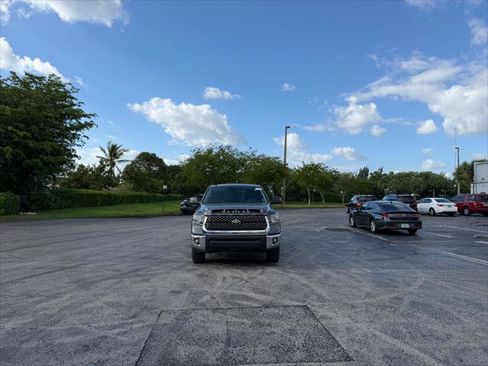 Used 2019 Toyota Tundra SR5 w/ SR5 Upgrade Package image 7