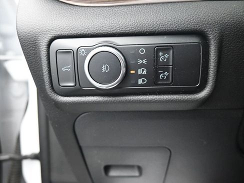 Used 2023 Ford Explorer Limited AWD/4WD image 20