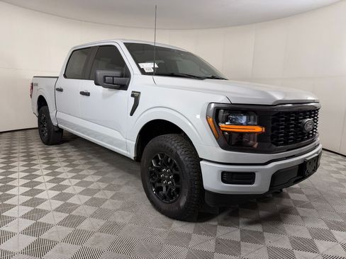 Used 2025 Ford F150 STX AWD/4WD image 6