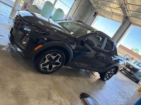 Used 2023 Hyundai Santa Cruz Limited image 2