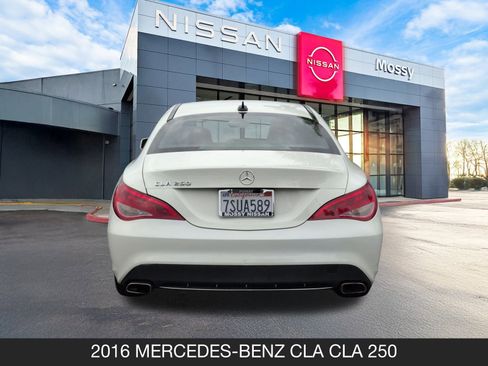 Used 2016 Mercedes-Benz CLA 250 image 9