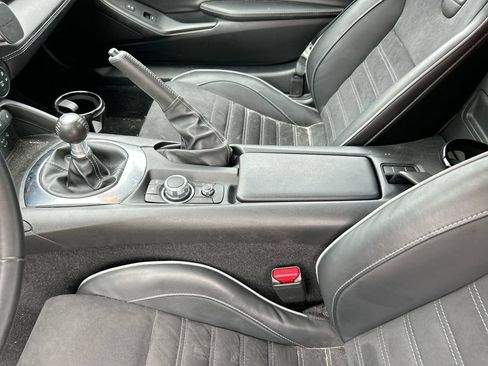 Used 2023 MAZDA MX-5 Miata Club w/ Brembo/BBS Recaro Package RWD image 27