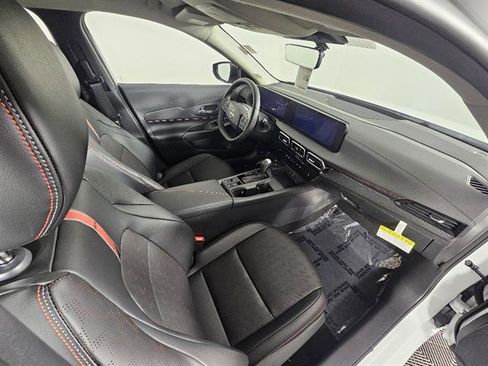 New 2026 Nissan Sentra SR w/ SR Premium Package image 15