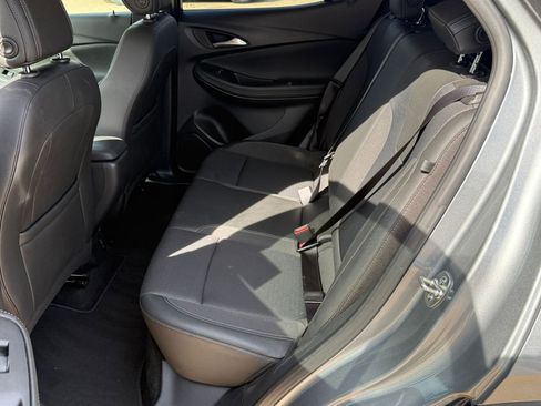 Used 2025 Buick Encore GX Preferred image 27