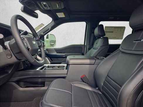 New 2025 Ford F250 Platinum image 4
