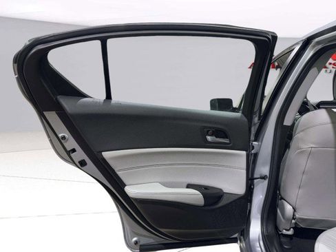 Used 2020 Acura ILX w/Premium Pkg image 36