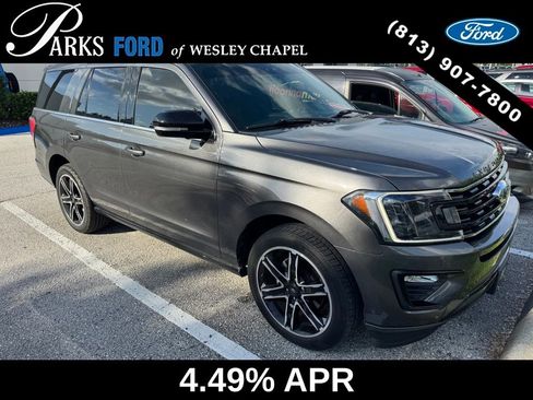 Used 2020 Ford Expedition Limited w/ Equipment Group 303A RWD image 3