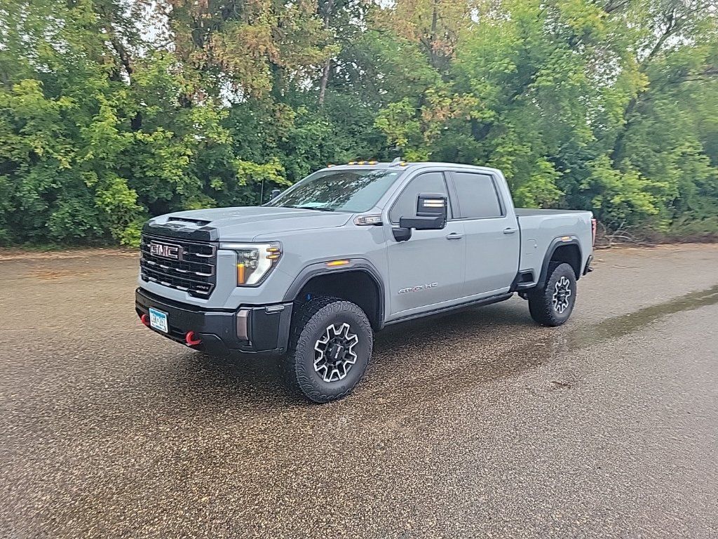 Used 2024 GMC Sierra 2500 AT4X AWD/4WD image 22