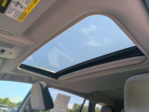 Used 2017 Toyota RAV4 XLE FWD image 28