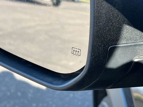 New 2026 Chevrolet Equinox LT w/ LPO, Floor Liner Package image 35