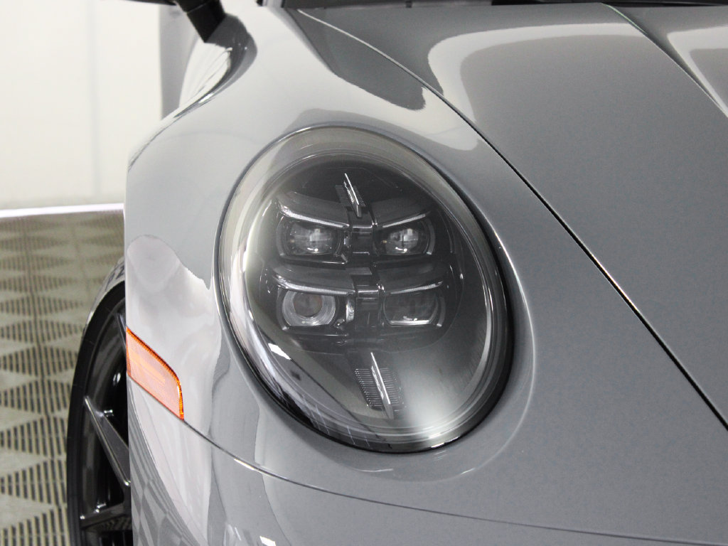 Certified 2025 Porsche 911 Carrera RWD image 11