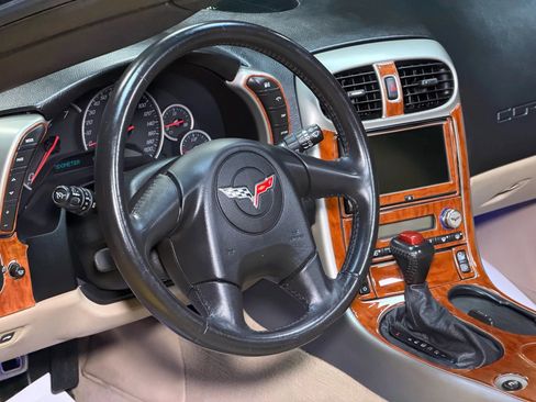 Used 2005 Chevrolet Corvette Coupe w/ Preferred Equipment Group image 37