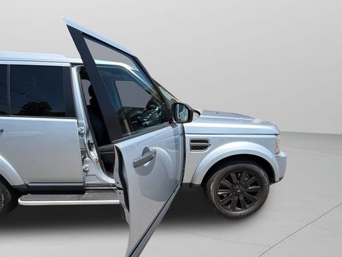 Used 2016 Land Rover LR4 AWD/4WD image 14