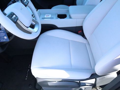 New 2026 Hyundai Santa Fe SE FWD image 6