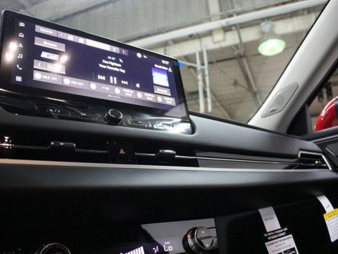 New 2026 Mitsubishi Outlander SE FWD image 12