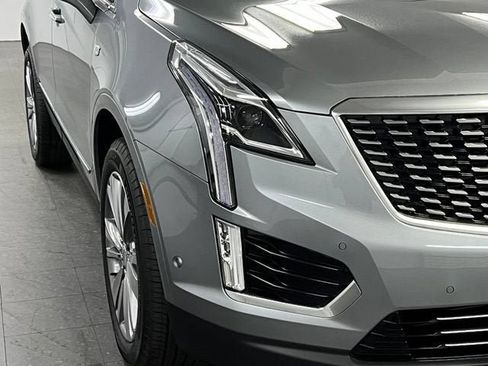 Used 2025 Cadillac XT5 Premium Luxury w/ Technology Package AWD/4WD image 10
