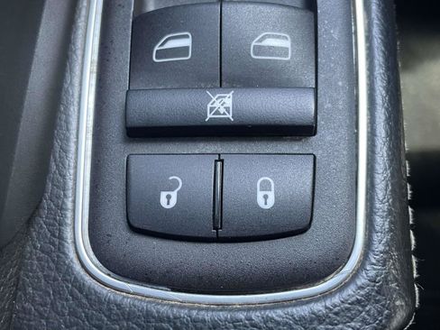 Used 2024 RAM 2500 Laramie w/ Safety Group AWD/4WD image 28