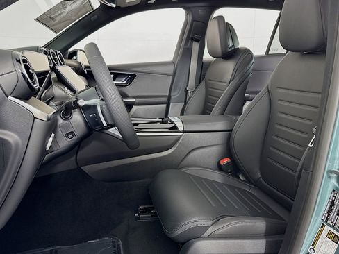 New 2026 Mercedes-Benz GLC 300 image 16
