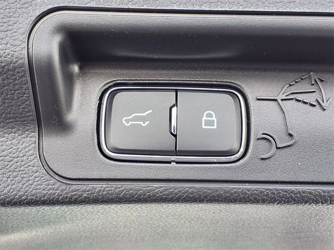 New 2026 Ford Explorer ST-Line image 25