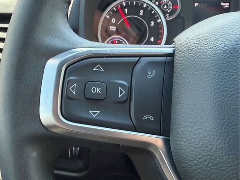 Used 2025 RAM 3500 Big Horn AWD/4WD image 17