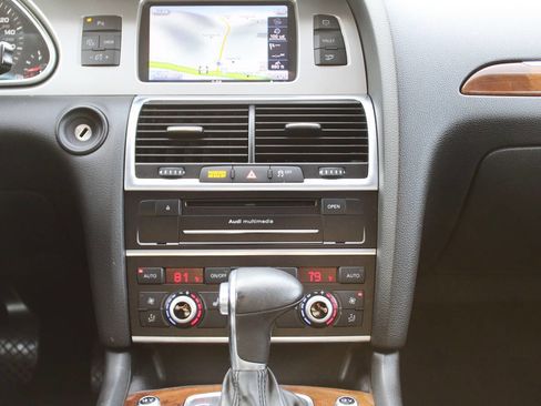 Used 2015 Audi Q7 3.0T Premium Plus w/ Premium Plus Package image 18