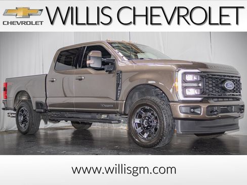 Used 2023 Ford F250 Lariat w/ Lariat Ultimate Package AWD/4WD image 1