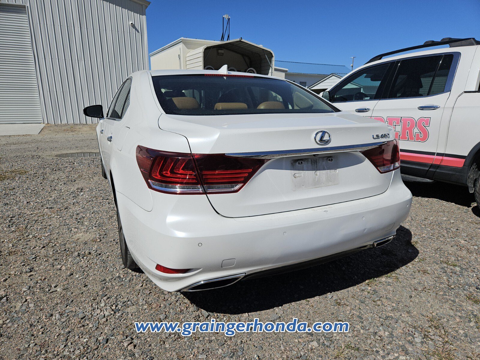 Used 2015 Lexus LS 460 w/ Comfort Package RWD image 9