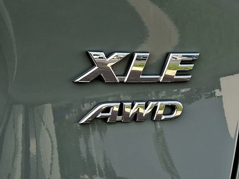 Used 2023 Toyota RAV4 XLE Premium AWD/4WD image 11