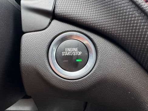 Used 2024 Chevrolet Equinox RS AWD/4WD image 18