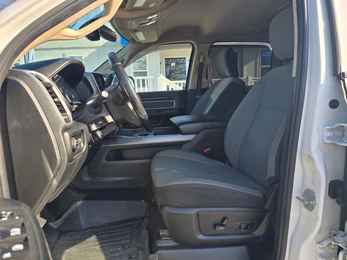 Used 2019 RAM 2500 Big Horn image 19