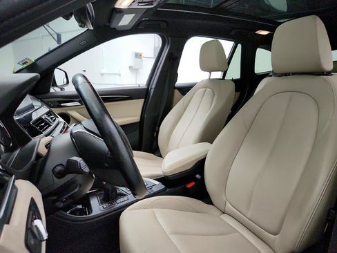 Used 2019 BMW X1 xDrive28i w/ Convenience Package AWD/4WD image 14