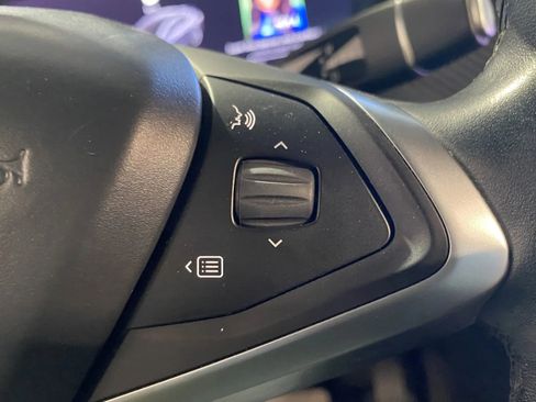 Used 2017 Tesla Model X 75D image 17