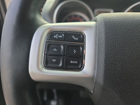 Used 2018 Dodge Journey GT image 19