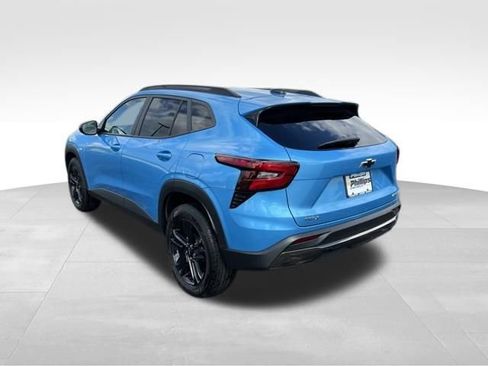 Certified 2025 Chevrolet Trax ACTIV w/ Driver Confidence Package FWD image 12