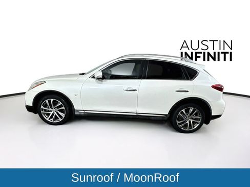 Used 2017 INFINITI QX50 2WD w/ Deluxe Touring Package image 4