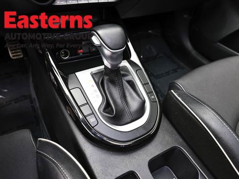 Used 2022 Kia Forte GT-Line w/ GT-Line Premium Package image 13