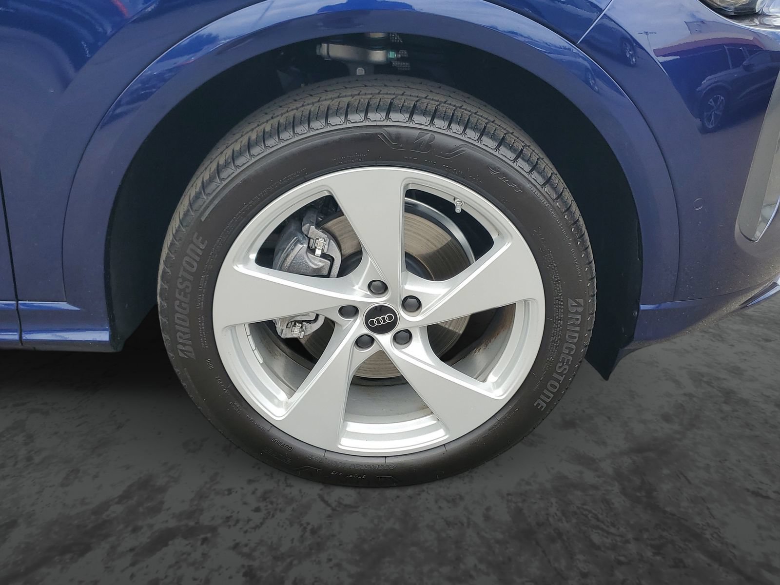 Used 2025 Audi Q5 Premium w/ Premium Plus AWD/4WD image 6